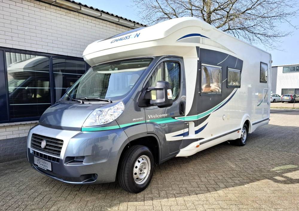 Chausson Welcome 99 van 2012 met lengtebedden