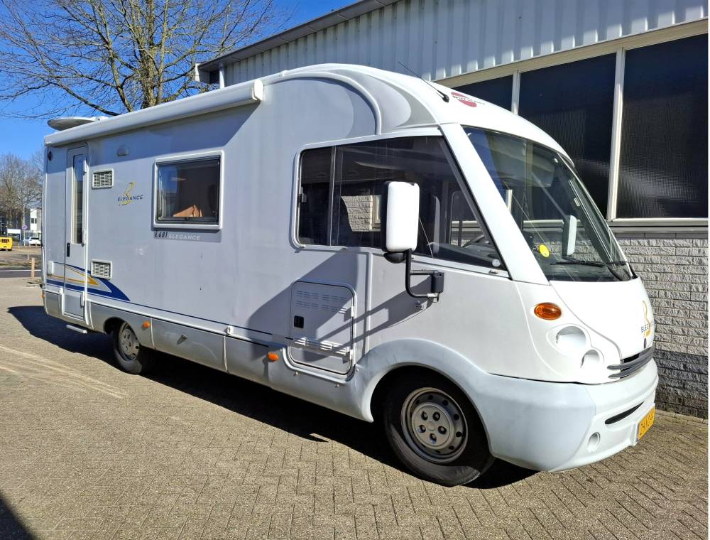 Burstner Elegance i 681 camper van 2003