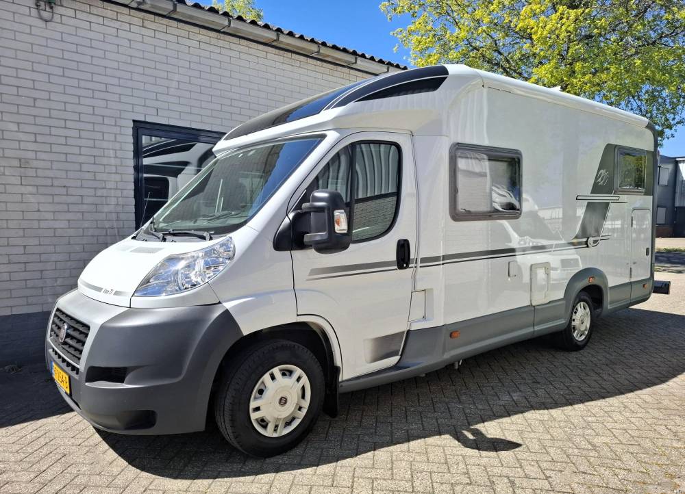 Zeer nette Knaus Sun ti camper van 2008